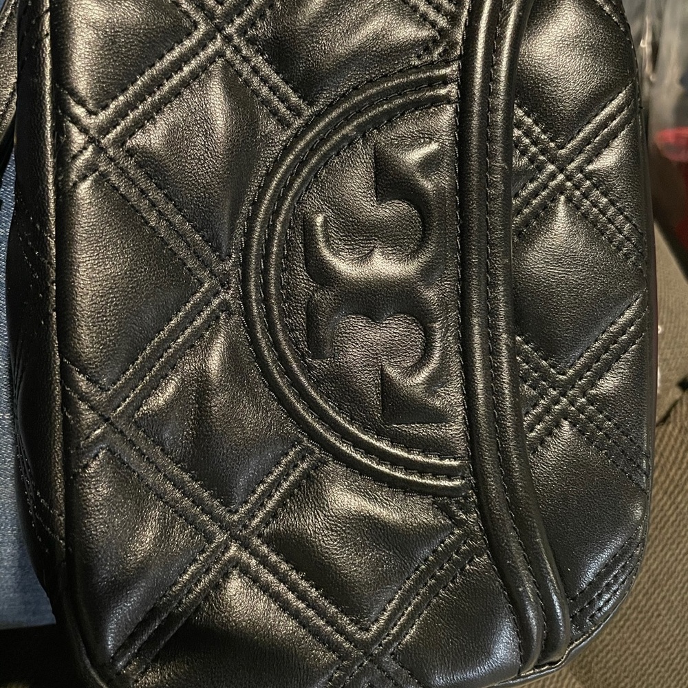 Tory Burch Fleming Soft Quilted Leather Camera Bag